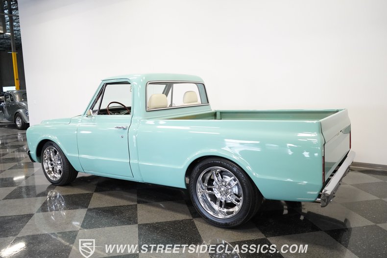 Unknown-C10-1967-Mint-Green-White-23