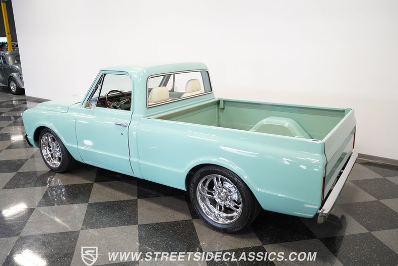 Unknown-C10-1967-Mint-Green-White-24