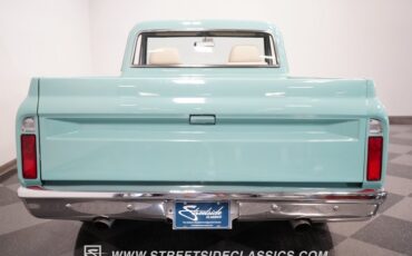 Unknown-C10-1967-Mint-Green-White-4