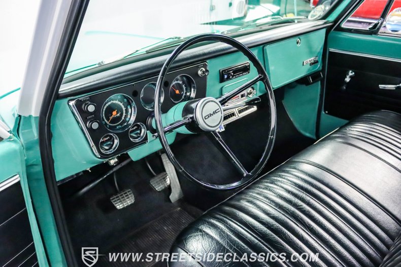 Unknown-C10-1968-Seafoam-Green-Black-1