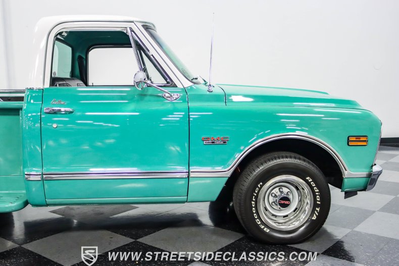 Unknown-C10-1968-Seafoam-Green-Black-8