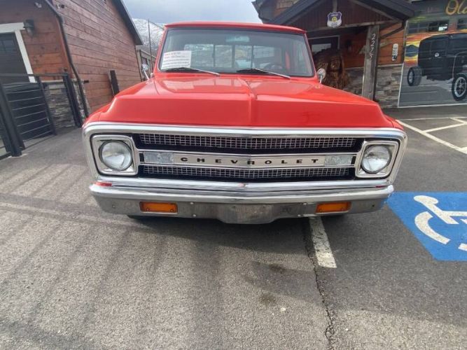 Unknown-C10-1969-Orange-Black-24