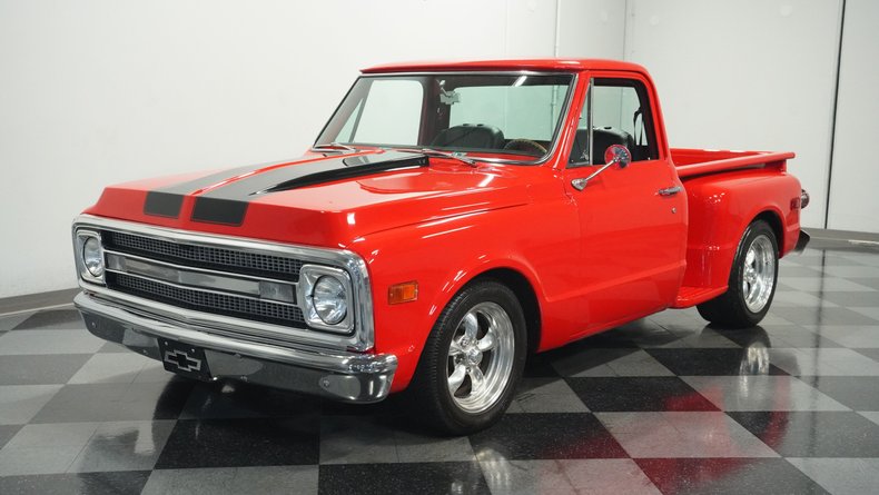 Unknown-C10-1969-Red-Black-11