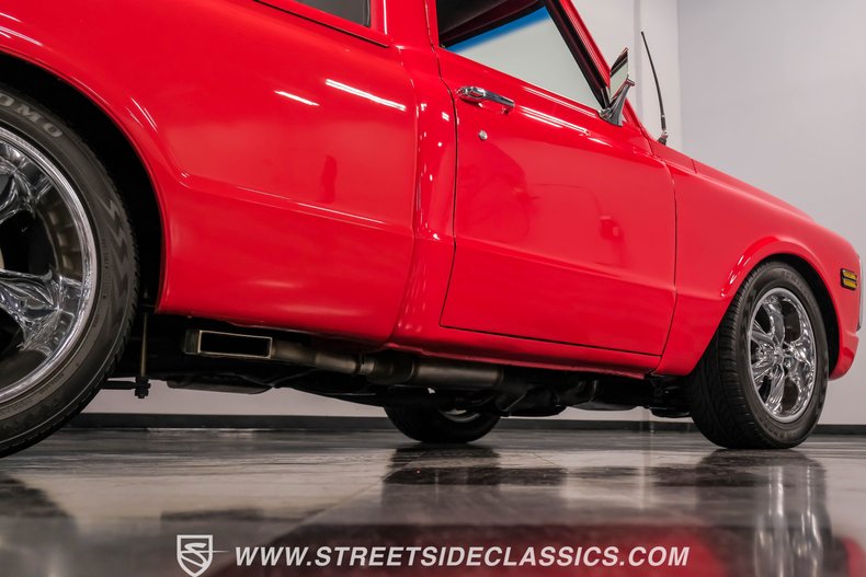 Unknown-C10-1969-Red-Black-12