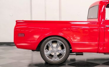 Unknown-C10-1969-Red-Black-13