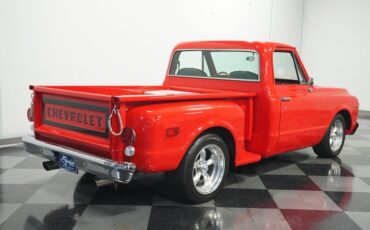 Unknown-C10-1969-Red-Black-13