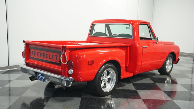 Unknown-C10-1969-Red-Black-13
