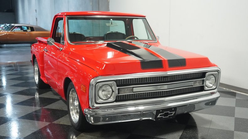 Unknown-C10-1969-Red-Black-14