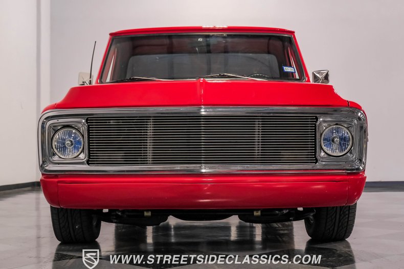 Unknown-C10-1969-Red-Black-15