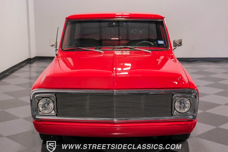 Unknown-C10-1969-Red-Black-17