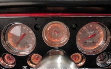 Unknown-C10-1969-Red-Black-19
