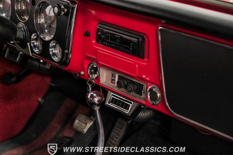 Unknown-C10-1969-Red-Black-21
