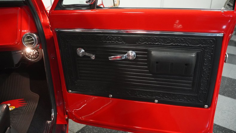 Unknown-C10-1969-Red-Black-21
