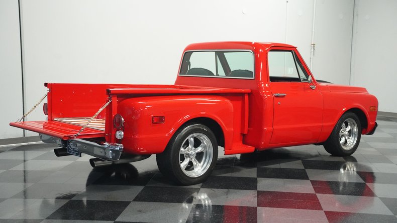 Unknown-C10-1969-Red-Black-22