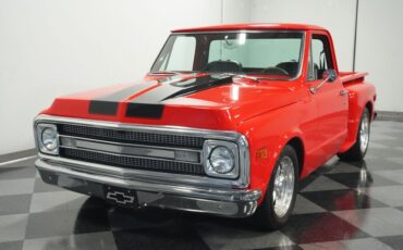 Unknown-C10-1969-Red-Black-23