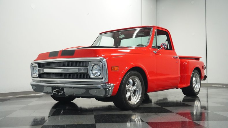 Unknown-C10-1969-Red-Black-24