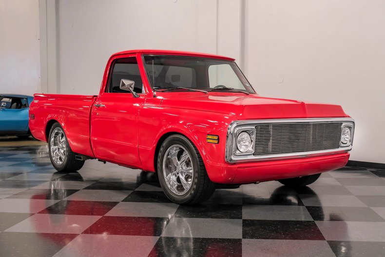 Unknown-C10-1969-Red-Black-29