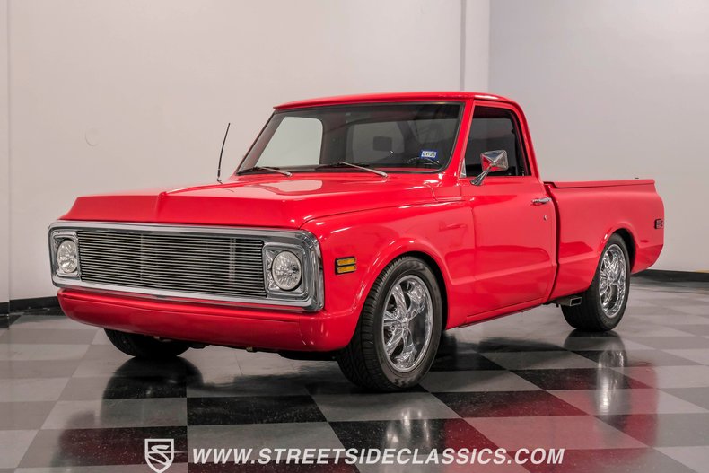 Unknown-C10-1969-Red-Black-3