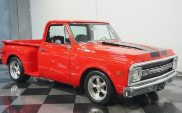 Unknown-C10-1969-Red-Black-3