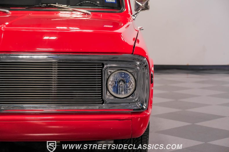 Unknown-C10-1969-Red-Black-34