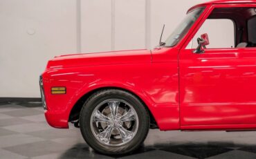 Unknown-C10-1969-Red-Black-37