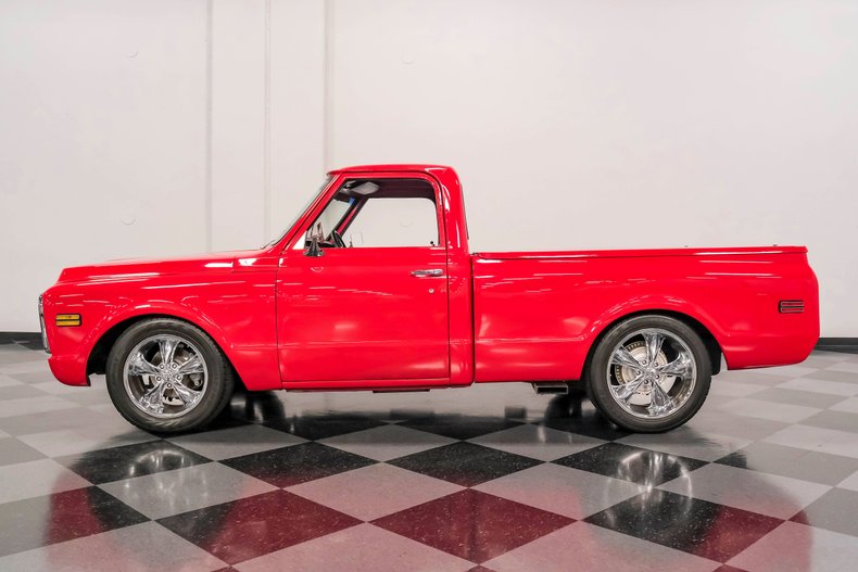 Unknown-C10-1969-Red-Black-4