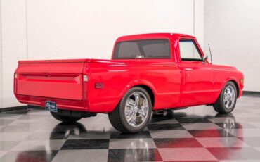 Unknown-C10-1969-Red-Black-42