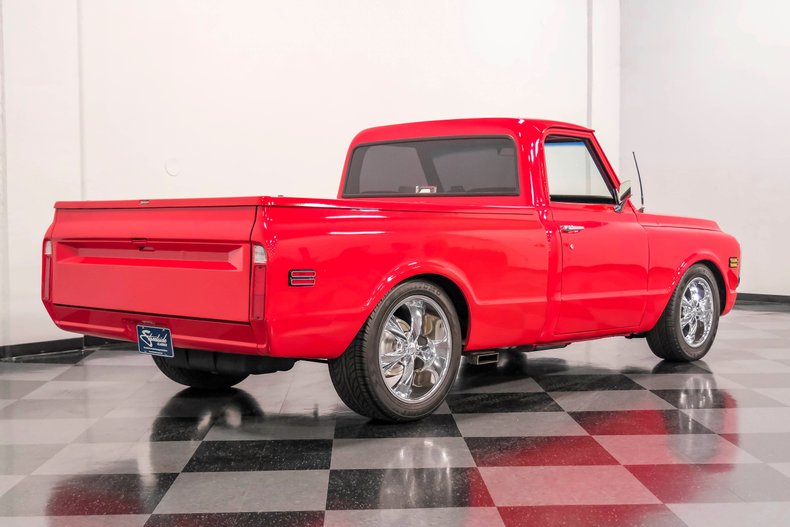 Unknown-C10-1969-Red-Black-42