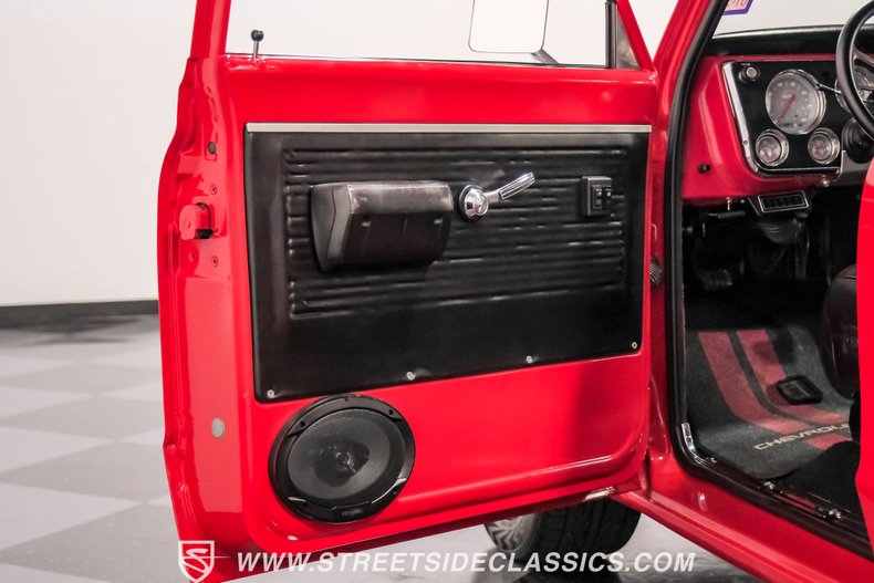 Unknown-C10-1969-Red-Black-46