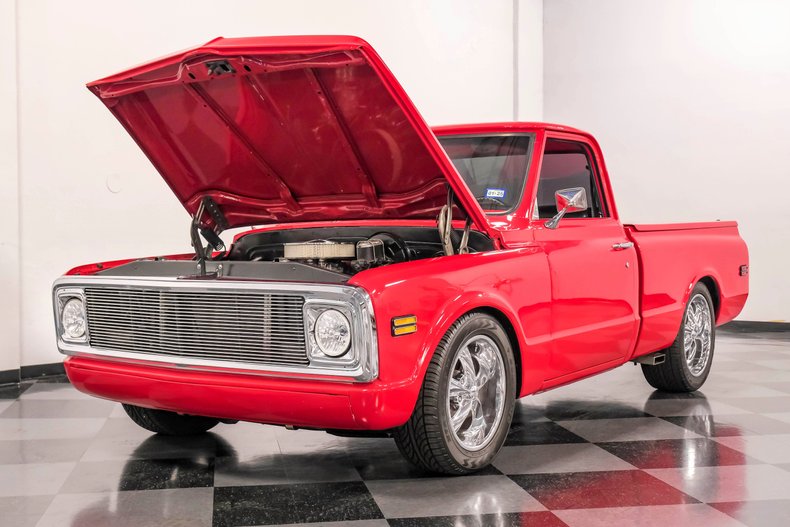 Unknown-C10-1969-Red-Black-8