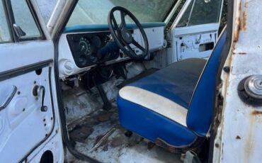 Unknown-C10-1969-White-1