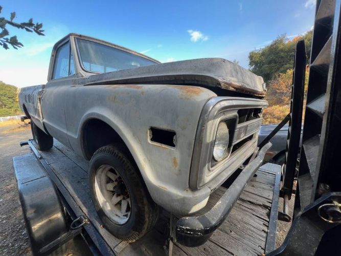 Unknown-C10-1969-White-4