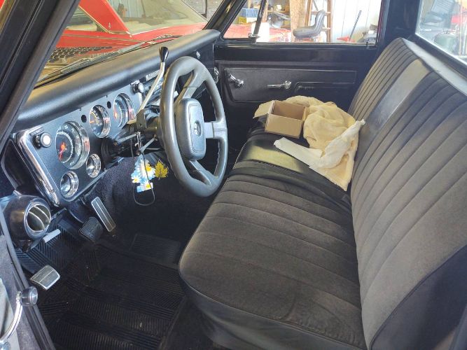 Unknown-C10-1970-Black-7