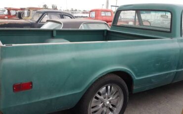 Unknown-C10-1970-Green