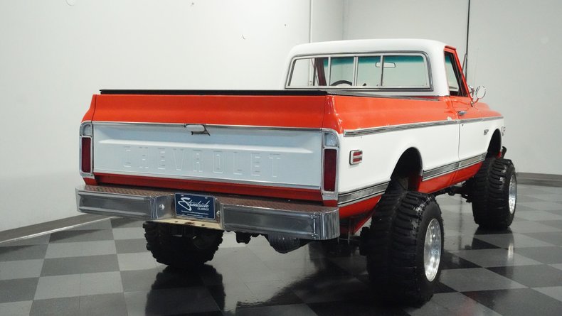 Unknown-C10-1970-Orange-White-23