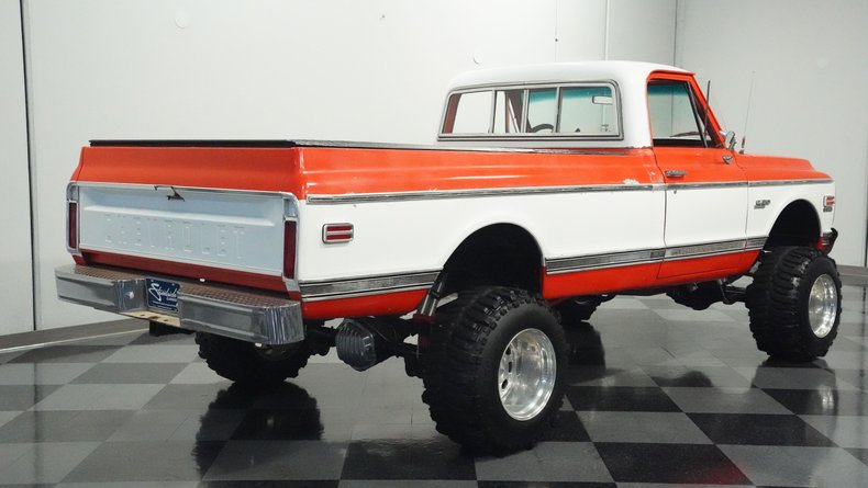 Unknown-C10-1970-Orange-White-24