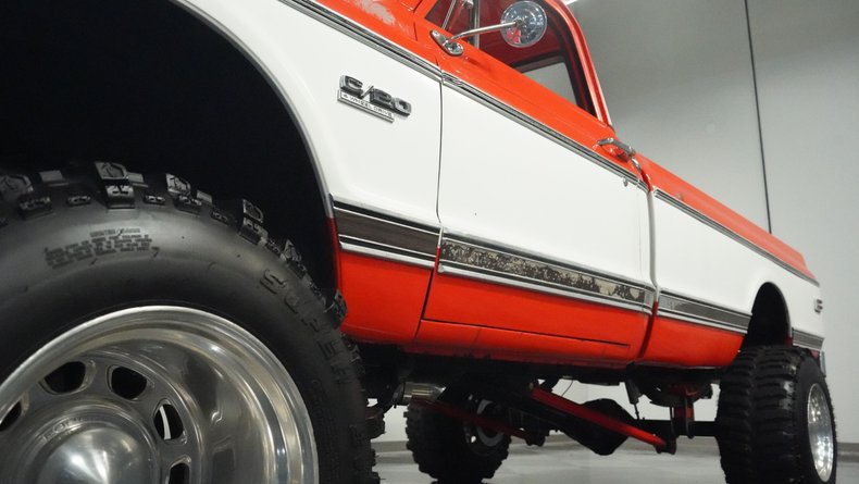 Unknown-C10-1970-Orange-White-32