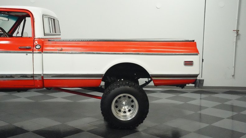 Unknown-C10-1970-Orange-White-34