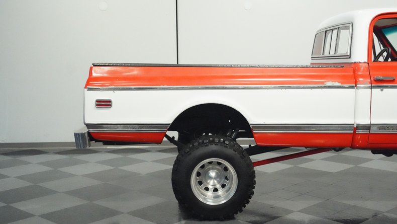Unknown-C10-1970-Orange-White-37