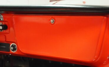 Unknown-C10-1970-Orange-White-40