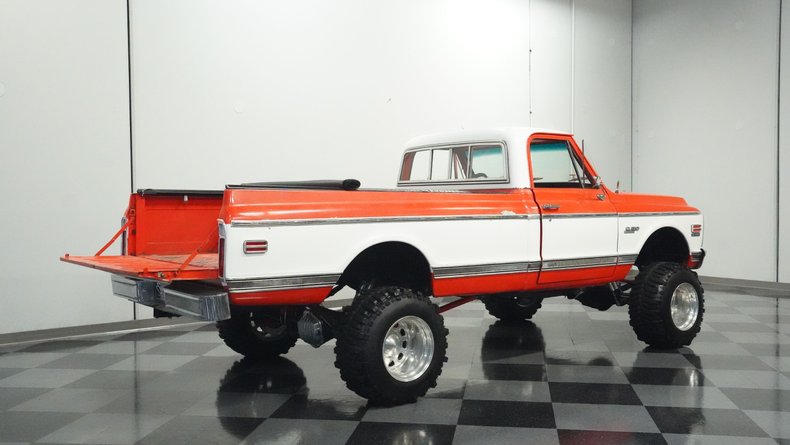 Unknown-C10-1970-Orange-White-47
