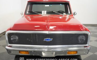 Unknown-C10-1970-Red-Black-10