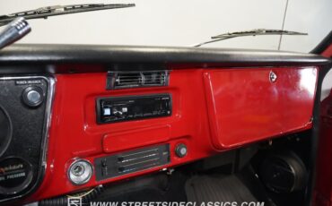 Unknown-C10-1970-Red-Black-2