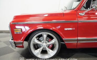 Unknown-C10-1970-Red-Black-20