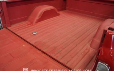 Unknown-C10-1970-Red-Black-26