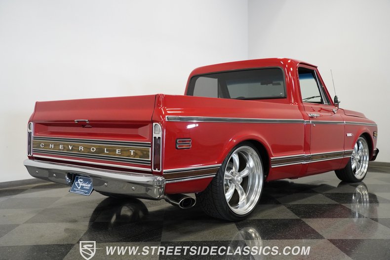 Unknown-C10-1970-Red-Black-30