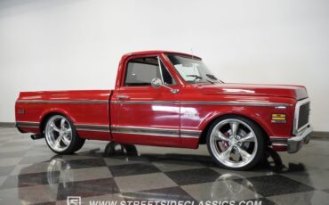 Unknown-C10-1970-Red-Black-34