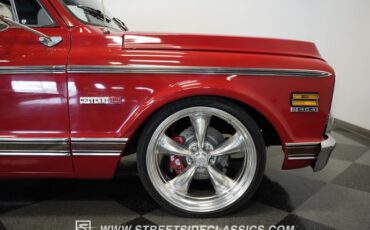 Unknown-C10-1970-Red-Black-36