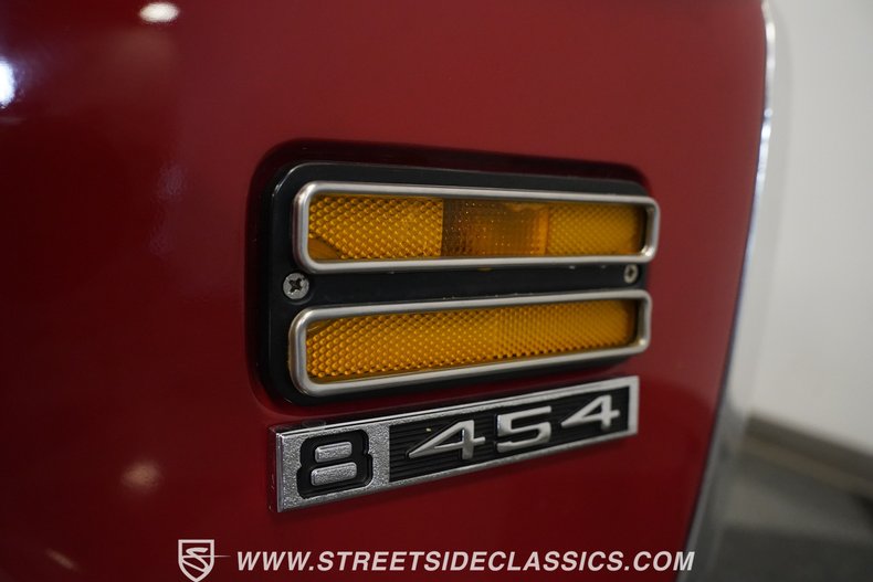 Unknown-C10-1970-Red-Black-39