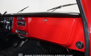Unknown-C10-1970-Red-Black-45